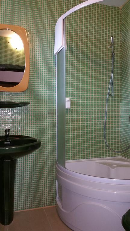 Conacul Balta Alba Hotel Luaran gambar