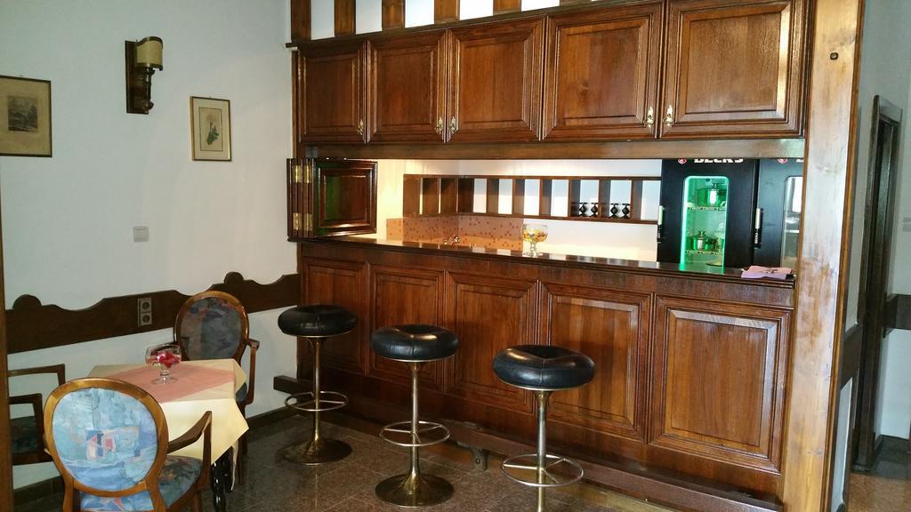 Conacul Balta Alba Hotel Luaran gambar